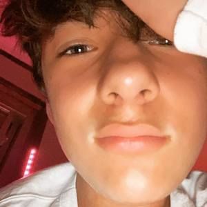 Meet your Posher, Deandre